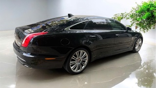 Bán xe Jagiuar XJL 2016 Màu Đen 
