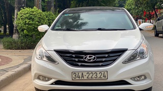 Em cần nhượng lại chiếc xe Hyundai Sonata Y20 , đăng ký lần đầu 31/12/2010 