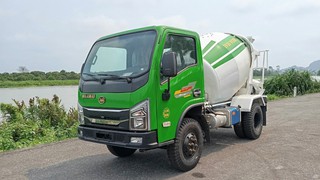 Xe trộn bê tông Hoa Mai 3 4 khối Nhỏ gọn, chính hãng, động cơ Weichai...