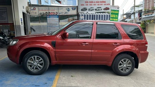 Escape 2012 số tự động 2.0 1 cầu. 