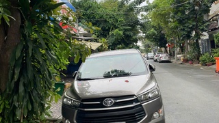 Thanh lý xe Toyota Innova 2.0E   Đời 2017   Giá tốt 