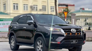 Fortuner máy dầu số tự động 1 cầu đời 2020 form mới 