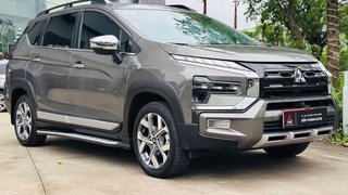 Xpander Cross 2023 màu Nâu sang trọng   Xe lướt cực mới, full option, nhập Indonesia 