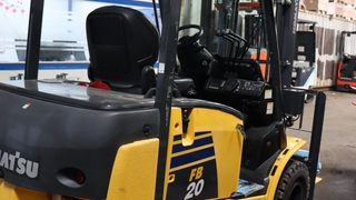 Hướng Dẫn Vận Hành Xe Nâng An Toàn Cho Người Mới:  Bỏ Túi  Ngay Những Điều...