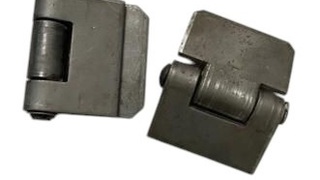 Xưởng sản xuất bản lề xe tải uy tín, chất lượng, giá tốt 