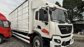 Bán xe tải DongFeng thùng kín Container 7 tấn dài 9m9 mới 2025 