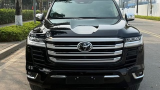 Bán Land Cruiser LC300 sản xuất 2025 siêu lướt, mới 99,99. 