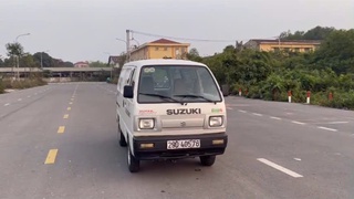 SUZUKI van 2015 Xe 5 cửa vào phố tiện lợi 