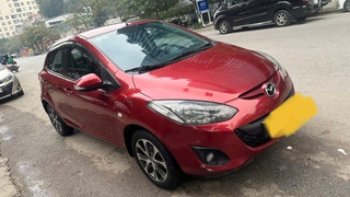 Bán Mazda 2 SX 2013 màu đỏ biển HN 