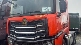 Xe đầu kéo Howo Max 460 bản full máy Weichai 2025 