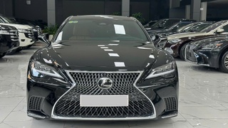 Bán Lexus LS500h 2025 Vừa đăng ký đi 700Km 