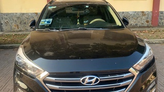 Chính chủ cần bán xe Hyundai Tucson màu Đen đời 2018 