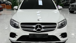 Bán Mercedes GLC300 4Matic sản xuất 2018. 