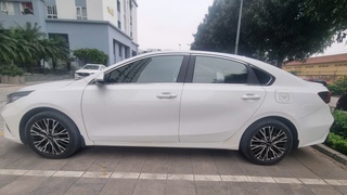 Kia K3 2.  Premium 2022 