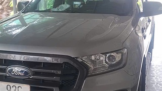 Ford Ranger Wildtrak Nhập Thái 2019   Màu Bạc 