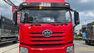 Xe tải FAW JK6 thùng kín Container 