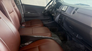 TOYOTA HIACE 2006 zin đẹp máy êm 