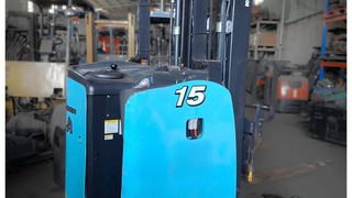 Xu Hướng Sử Dụng Xe Nâng Điện Và Cẩm Nang Lựa Chọn Tối Ưu Cho Doanh Nghiệp 