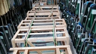 Bạn đang cần thay kính ô tô nhưng không có thời gian đến gara 