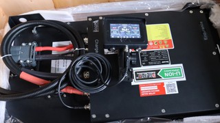 Tuổi Thọ Bình Điện Xe Nâng Là Bao Lâu  Bí Quyết Vận Hành Bền Bỉ Và Tiết...