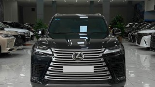 Bán Lexus LX600 Urban 7 chỗ màu Đen. Xe cực đẹp. 
