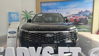 Khi Đẳng Cấp Lên Tiếng: Ford Territory Màu Đen   Sự Lựa Chọn Của Bản Lĩnh 