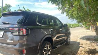 Chính chủ bán ford everest titanium 2023 