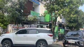 Dịch vụ chuyên cho thuê xe tự lái   xe có lái Đà Nẵng 