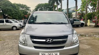 STAREX tải van đông lạnh 3 chỗ 600kg , đời 2012,máy dầu,  số TỰ ĐỘNG 