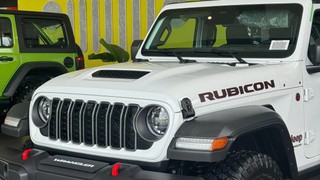 JEEP WRANGLER 2026 tự do chinh phục mọi giới hạn 