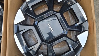 Mâm zin Kia Carnival 19 inch 2025 