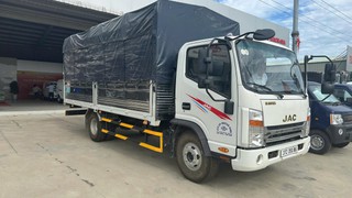 Chính chủ bán xe tải 5 tải   oto chỉ 5.000 km   giá 4xx triệu...