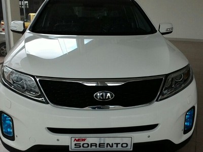 Kia New Sorento 2.4AT 7 chổ 4