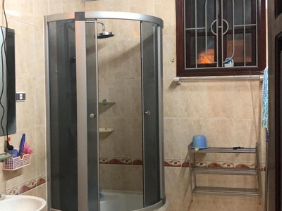 Bán nhà tái định cư ngọc thuỵ 30m2, 5 tầng, giá 5.7 tỷ 2