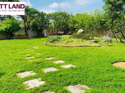 Cần bán nhanh lô 111.9m2  6.3m 18m 1