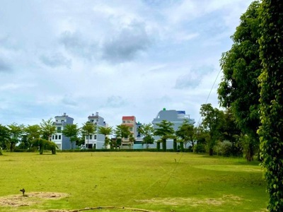 Bán gấp đất nguyễn hữu trí 0
