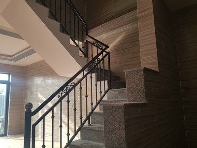 Chính chủ cần bán nhanh căn nhà đẹp - giá tốt- tại thành phố bến tre 2