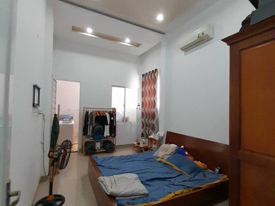 Cho thuê nhà mặt tiền gần Lê Thanh Nghị 2 tầng 2 PN full nội thất 1