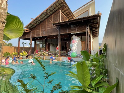 Cho thuê biệt thự hồ bơi sân vườn Quận Ngũ Hành Sơn, Đà Nẵng, ngay bãi tắm Non Nước 0