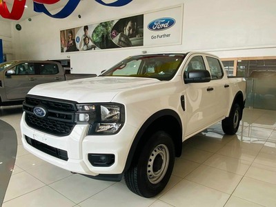 Ford Ranger XL 2023 giao ngay trong tháng 9 dương, màu Trắng 0