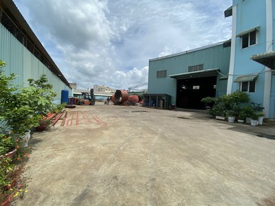 Cho thuê nhà xưởng văn phòng mặt tiền đường 30m phường tân tạo bình tân. cạnh kcn tân tạo. 2