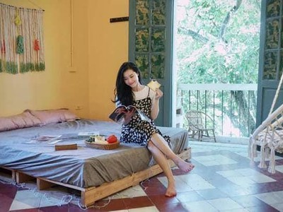 Cho thuê căn hộ phố Trần Hưng Đạo, Hoàn Kiếm,120m, 2 ngủ, 1 khách, ban công cực đẹp, 12 triệu 2