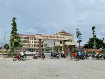 Bán đất MẶT TIỀN đường KDC Tân Hương 0