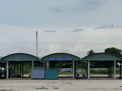 Bán đất MẶT TIỀN đường KDC Tân Hương 1