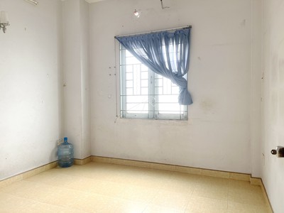 Cho thuê phòng trọ có diện tich 12 m2 một phòng 2458