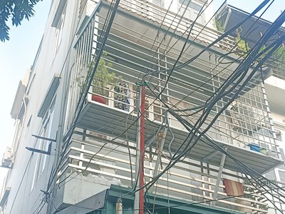 Cho thuê phòng trọ có diện tich 12 m2 một phòng 498