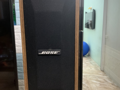 Cần tiền bán đôi loa bose như hình ảnh anh em bác nào có nhu cầu alo n 0