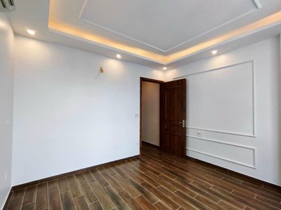 Chỉ còn 1 căn Duy nhất Tại Thiên Lôi  10