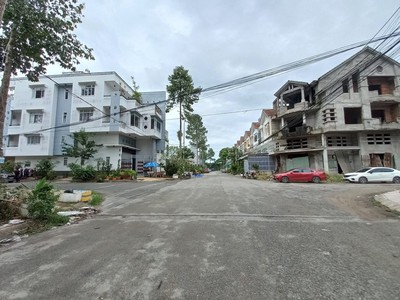 Bán biệt thự thô góc 2 mặt tiền đối diện trung tâm hành chính quận cái răng, tp. cần thơ 2
