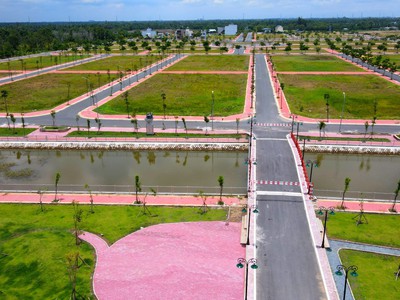 Đất nền liền kệ khu hành chính mới thủ thừa. chỉ 1tỷ6. đã có sổ hồng sang tên công chứng ngay. 4